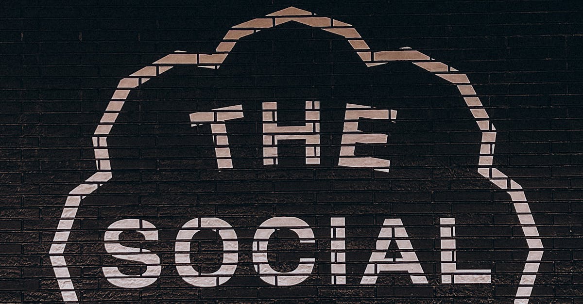 Engaging Visitors: The Role of Wayfinding Signage in Business Events